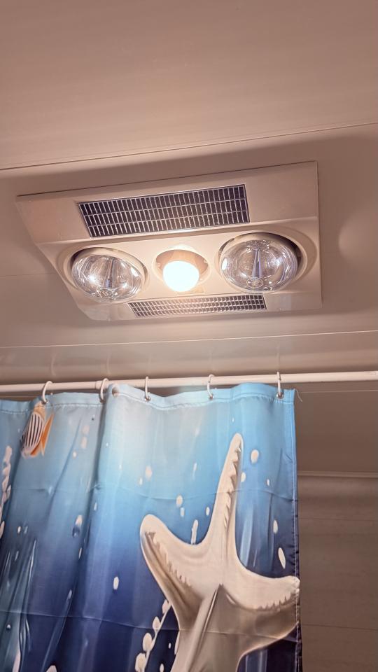 浴室抽風機安裝案件圖片