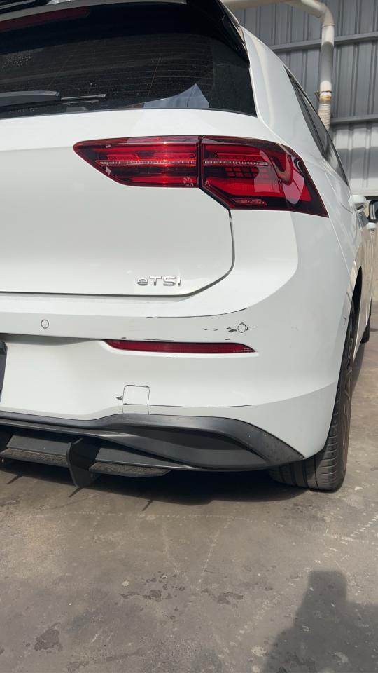 汽車板金烤漆案件圖片