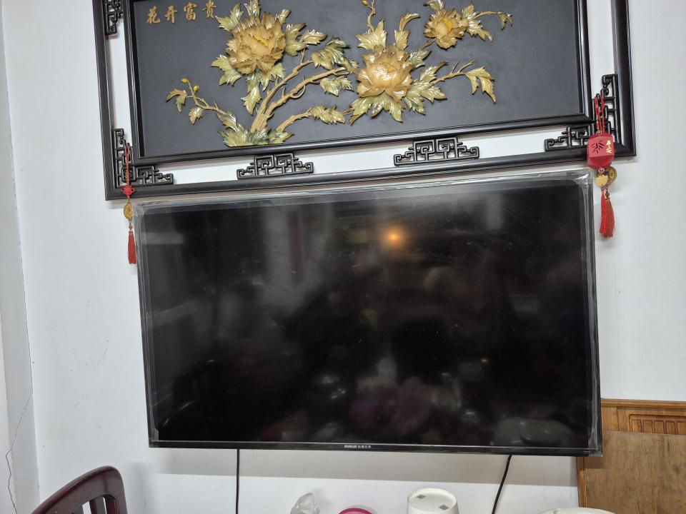 電視壁掛架安裝案件圖片 電視壁掛架安裝案件圖片