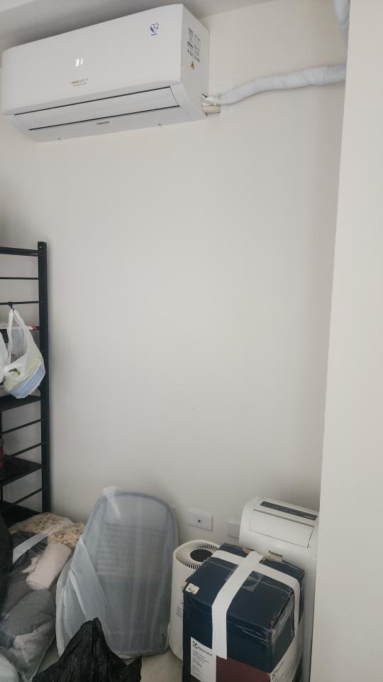 電視壁掛架安裝案件圖片 電視壁掛架安裝案件圖片