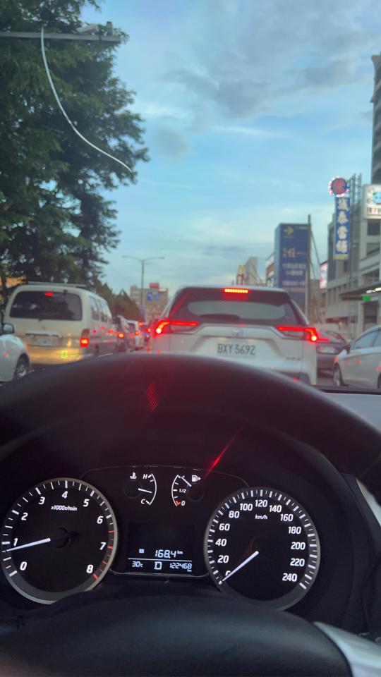 汽車玻璃修補案件圖片