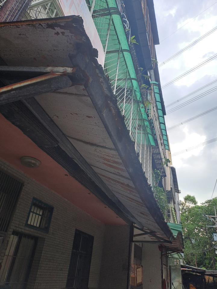 遮雨棚安裝案件圖片