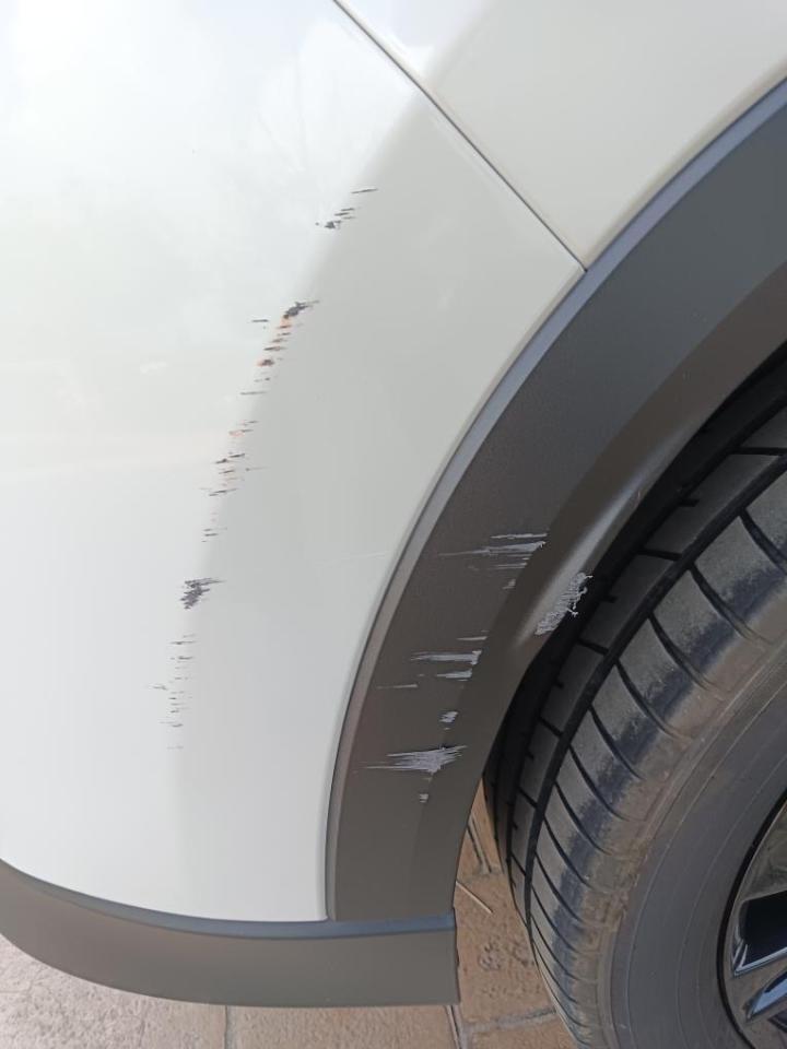 汽車板金烤漆案件圖片