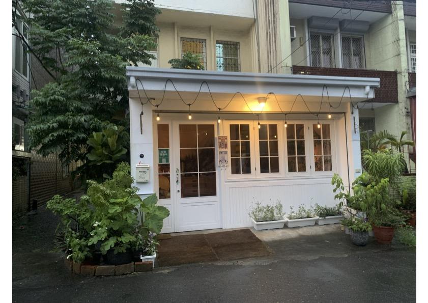 遮雨棚安裝案件圖片