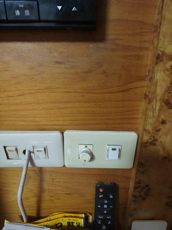 燈具安裝案件圖片