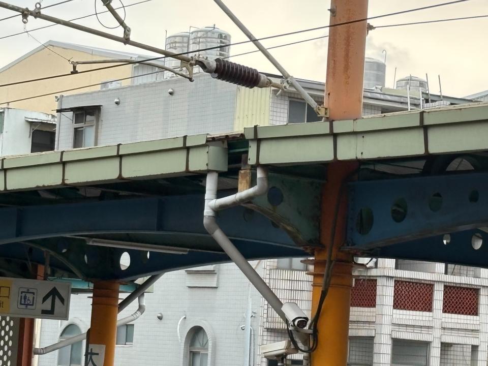 屋簷排水槽施工案件圖片