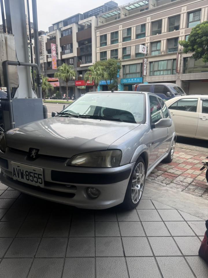 汽車板金烤漆案件圖片
