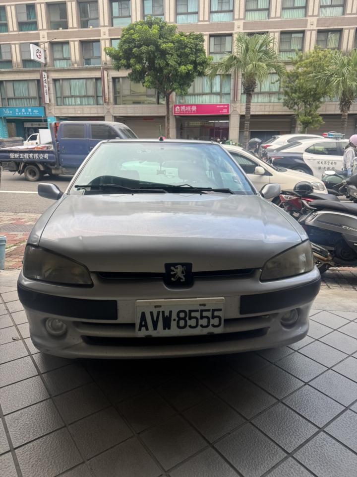 汽車板金烤漆案件圖片