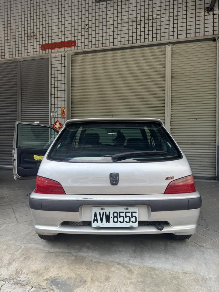 汽車板金烤漆案件圖片