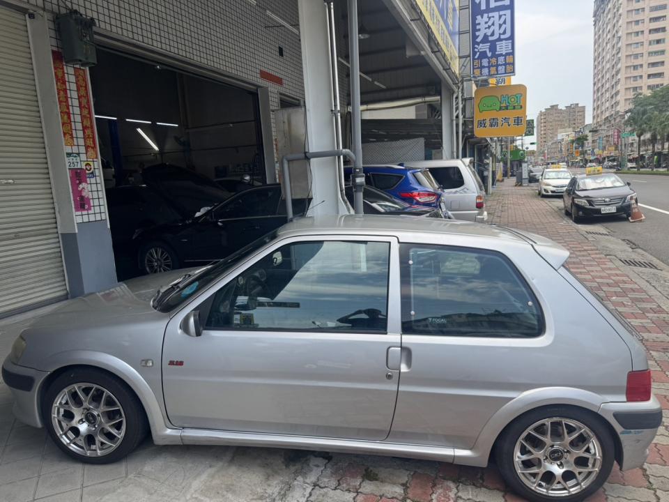 汽車板金烤漆案件圖片
