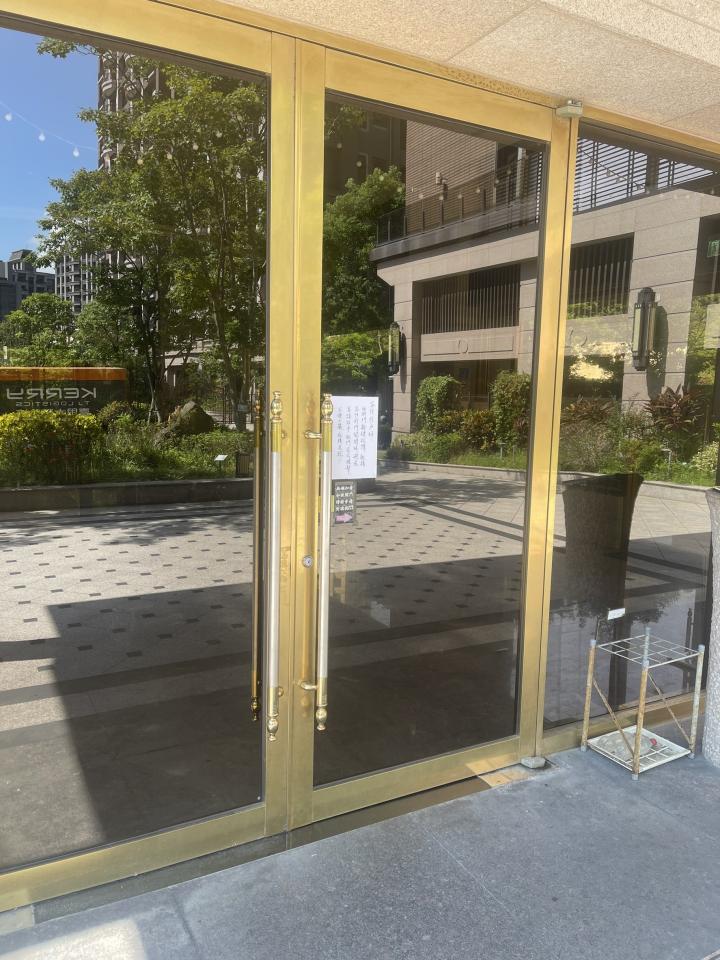 門片維修案件圖片