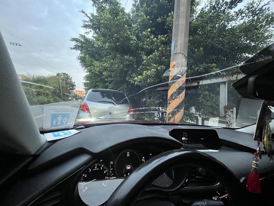 汽車玻璃修補案件圖片