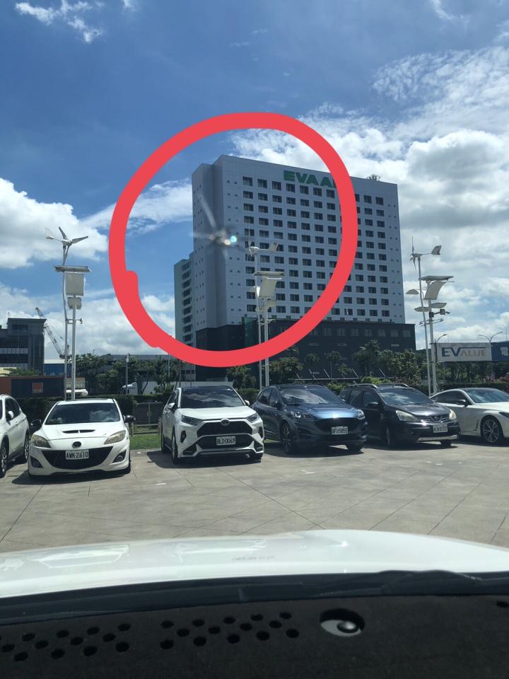 汽車玻璃修補案件圖片