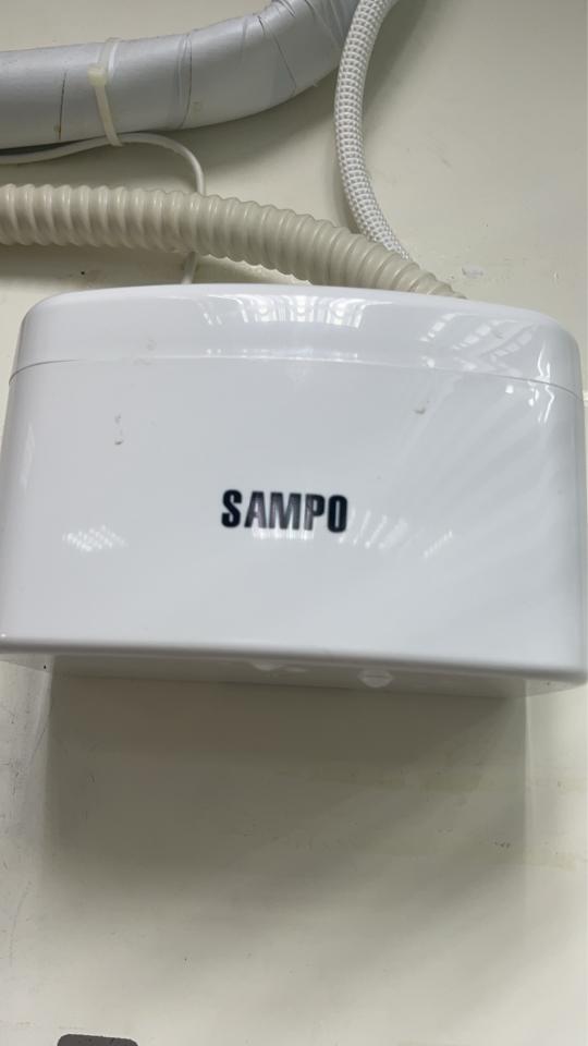 冷氣排水器安裝案件圖片 冷氣排水器安裝案件圖片