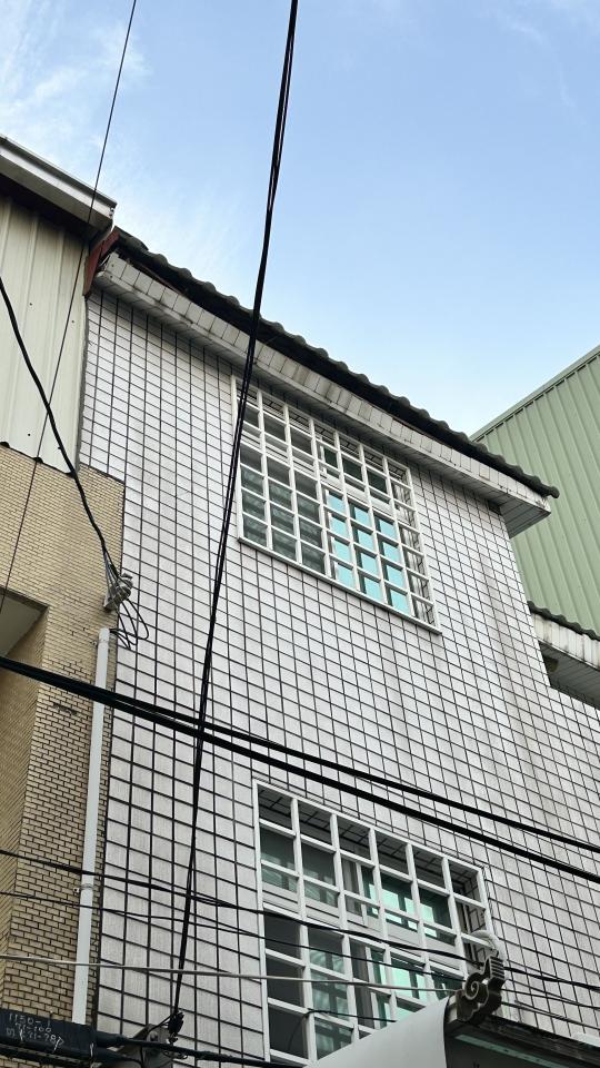 鐵皮屋頂案件圖片