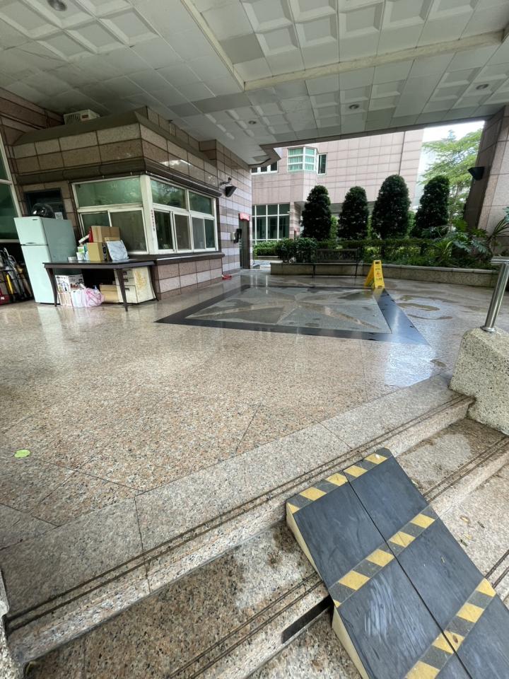 地板止滑案件圖片 地板止滑案件圖片