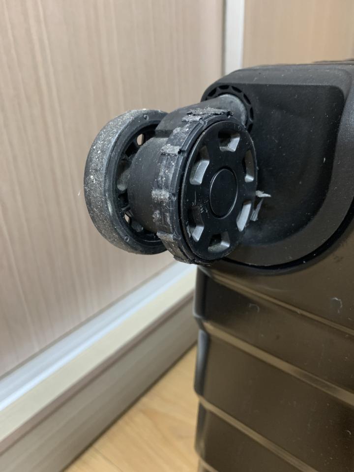 行李箱維修案件圖片