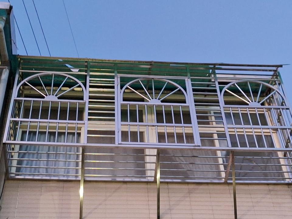 遮雨棚安裝案件圖片