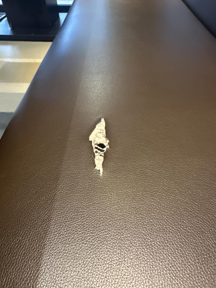 沙發修理案件圖片