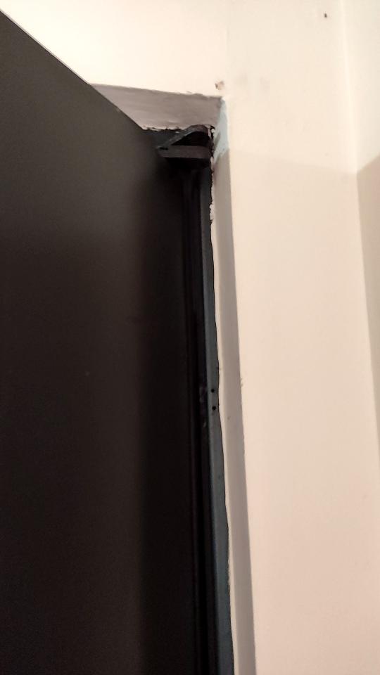 鐵門案件圖片