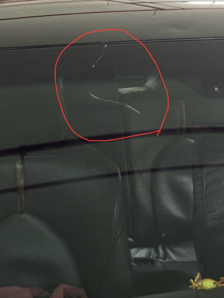 汽車玻璃修補案件圖片