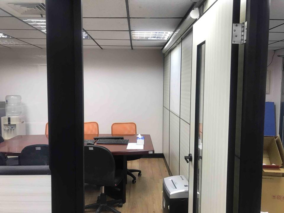 電視壁掛架安裝案件圖片 電視壁掛架安裝案件圖片
