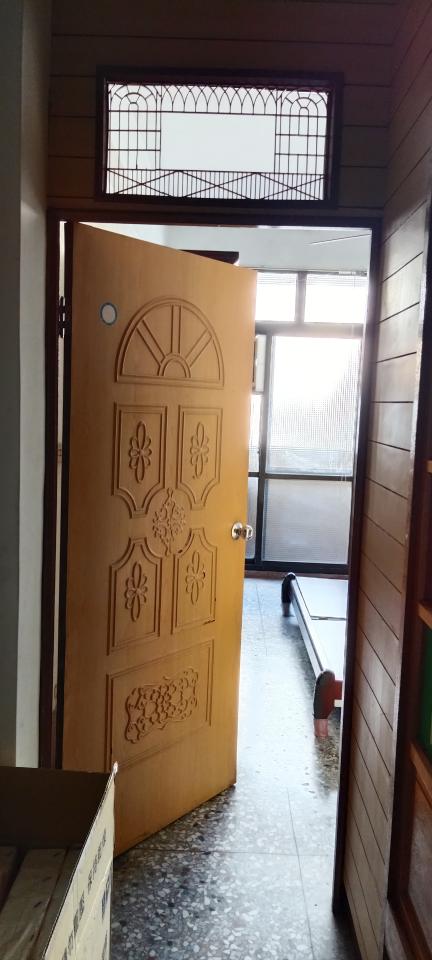 門片安裝案件圖片