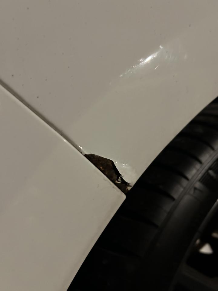 汽車板金烤漆案件圖片