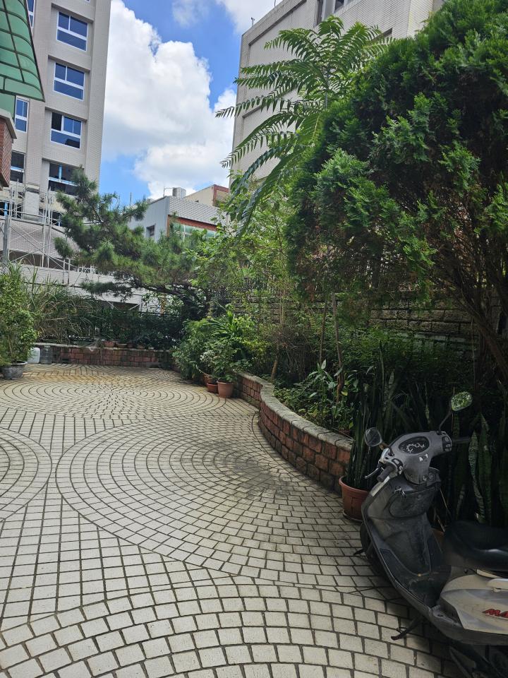園藝維護案件圖片 園藝維護案件圖片
