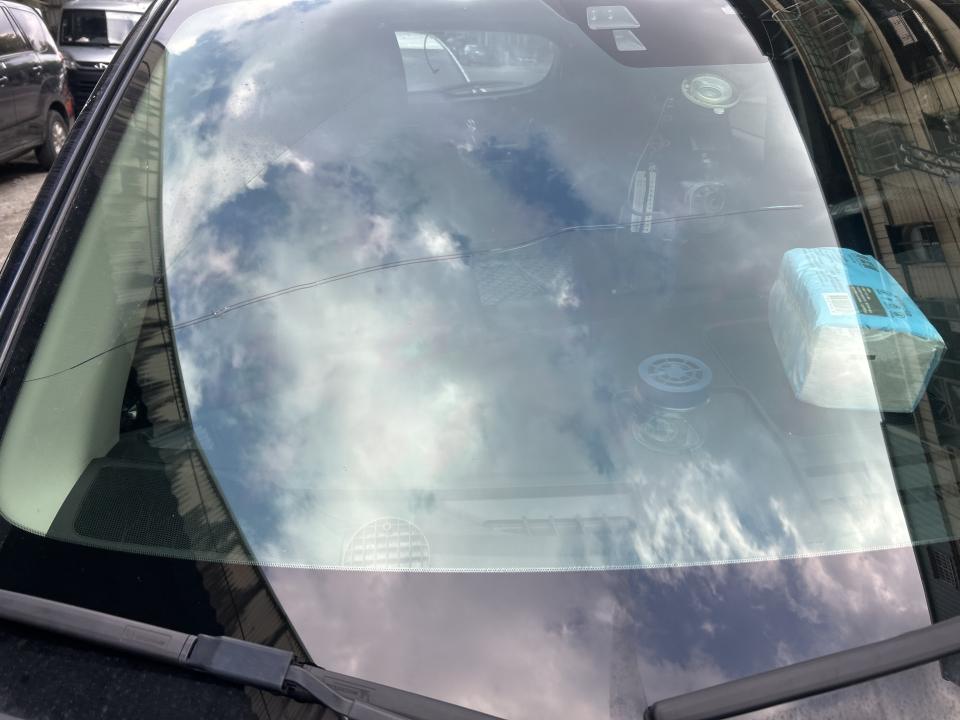 汽車玻璃修補案件圖片
