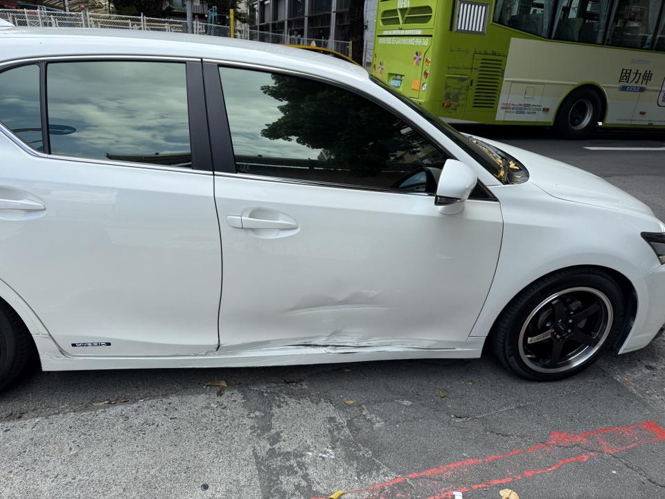 汽車板金烤漆案件圖片