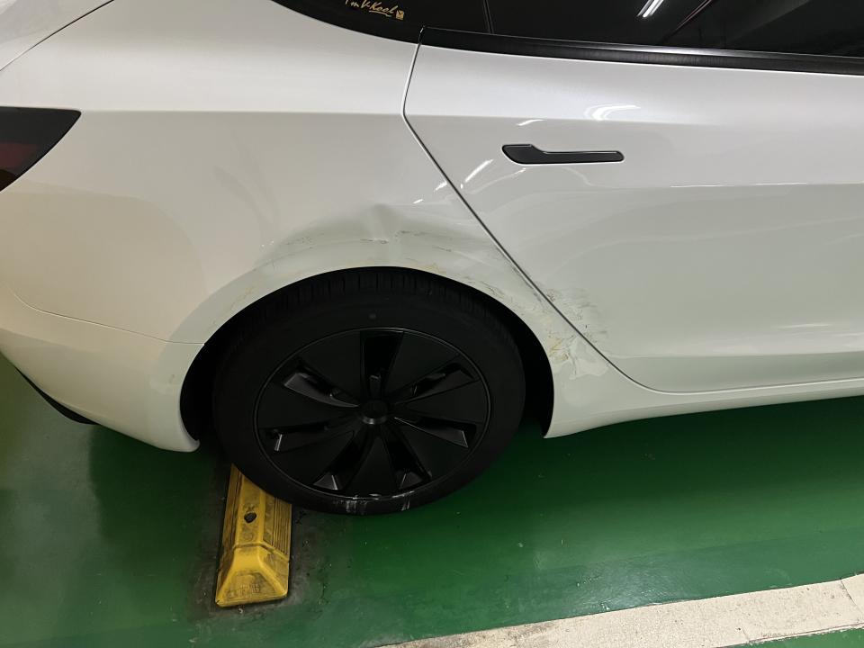 汽車板金烤漆案件圖片