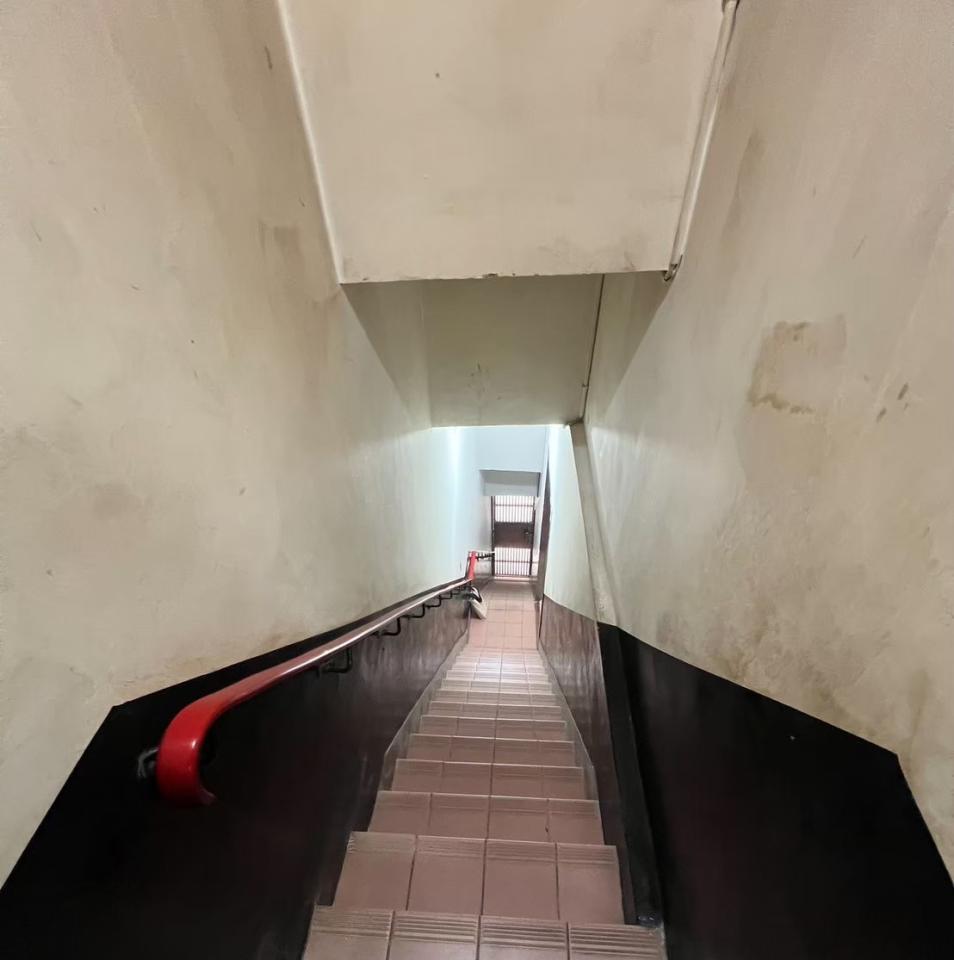 樓梯扶手案件圖片