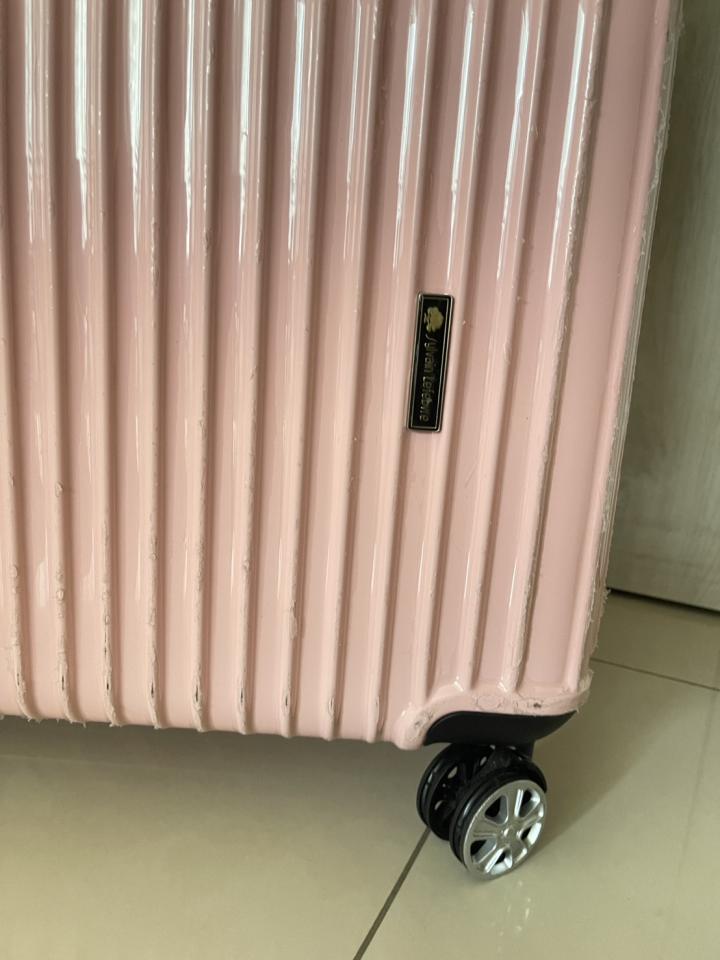 行李箱維修案件圖片