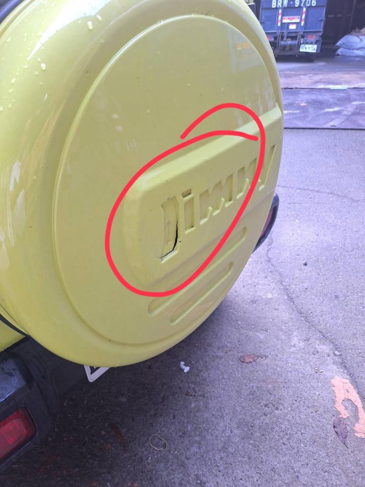 汽車板金烤漆案件圖片