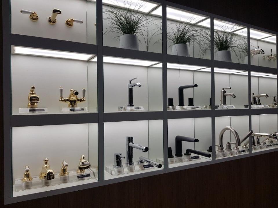 玻璃展示櫃訂做案件圖片