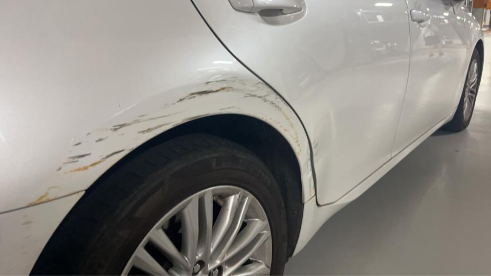 汽車板金烤漆案件圖片