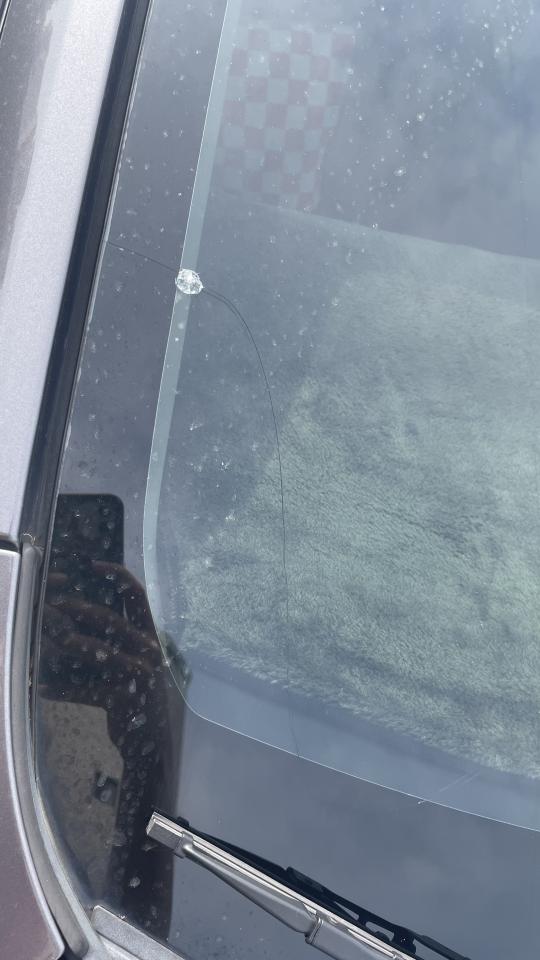 汽車玻璃修補案件圖片 汽車玻璃修補案件圖片