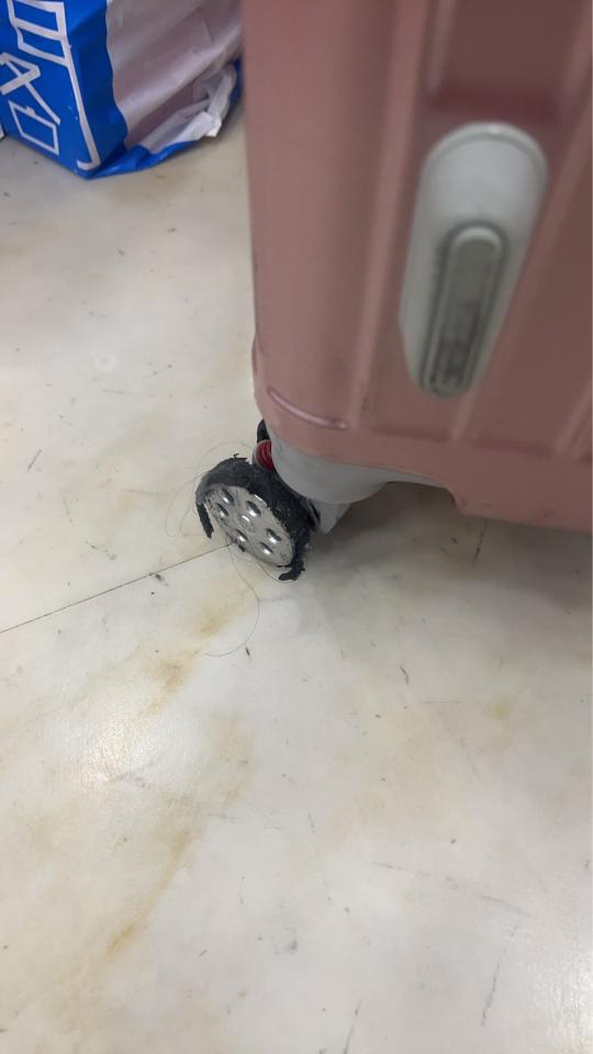 行李箱維修案件圖片