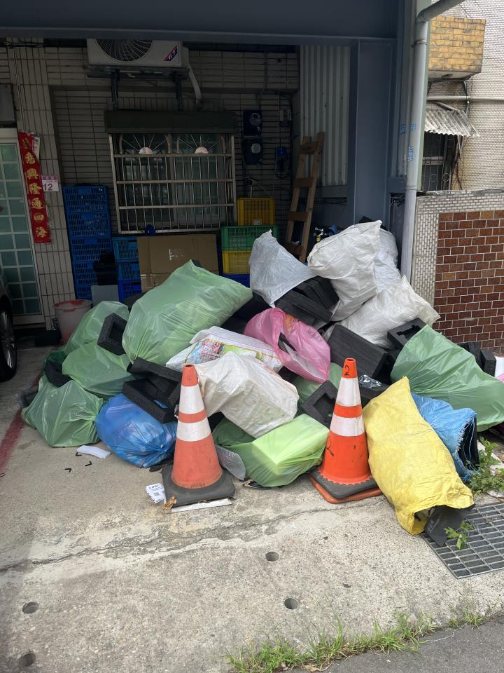 代收垃圾案件圖片