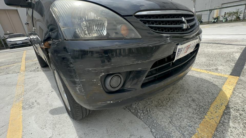 汽車板金烤漆案件圖片