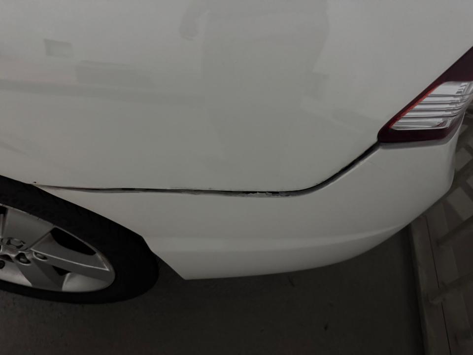汽車板金烤漆案件圖片