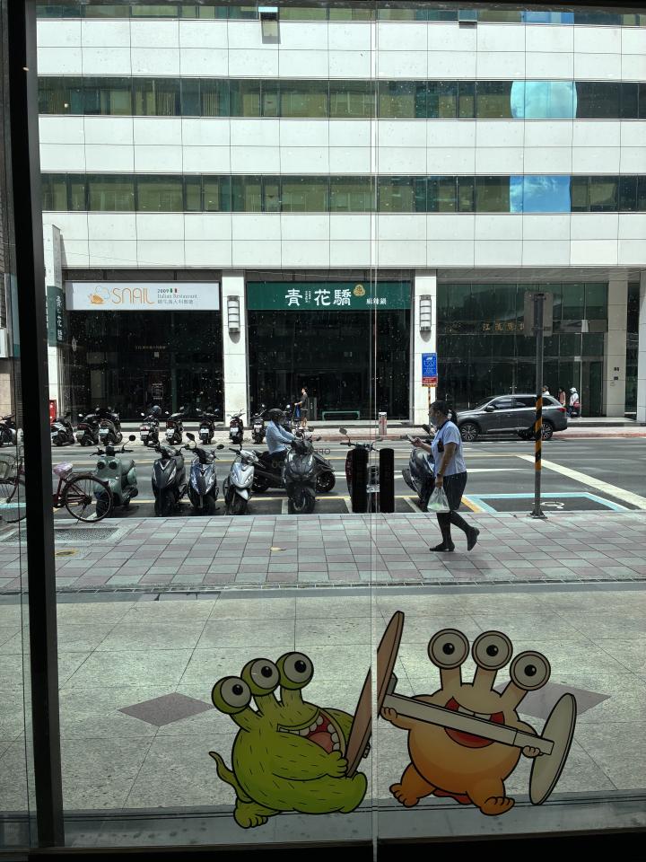 玻璃清潔案件圖片
