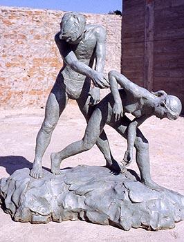 Art Beyond Limits - 掙扎（1993，FRP，圓雕，42 &times; 84 &times; 93 cm）