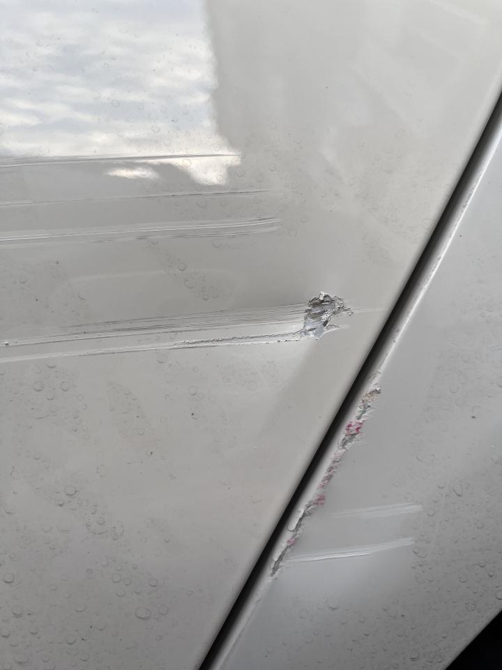 汽車板金烤漆案件圖片