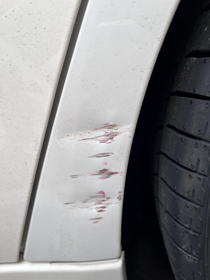 汽車板金烤漆案件圖片