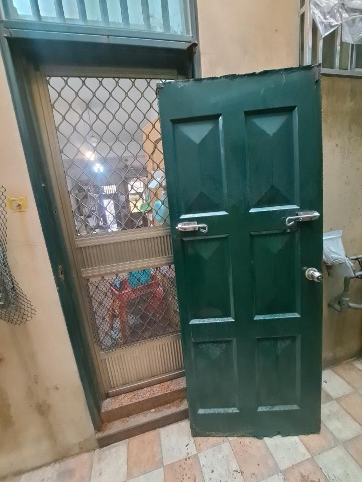 鐵門案件圖片