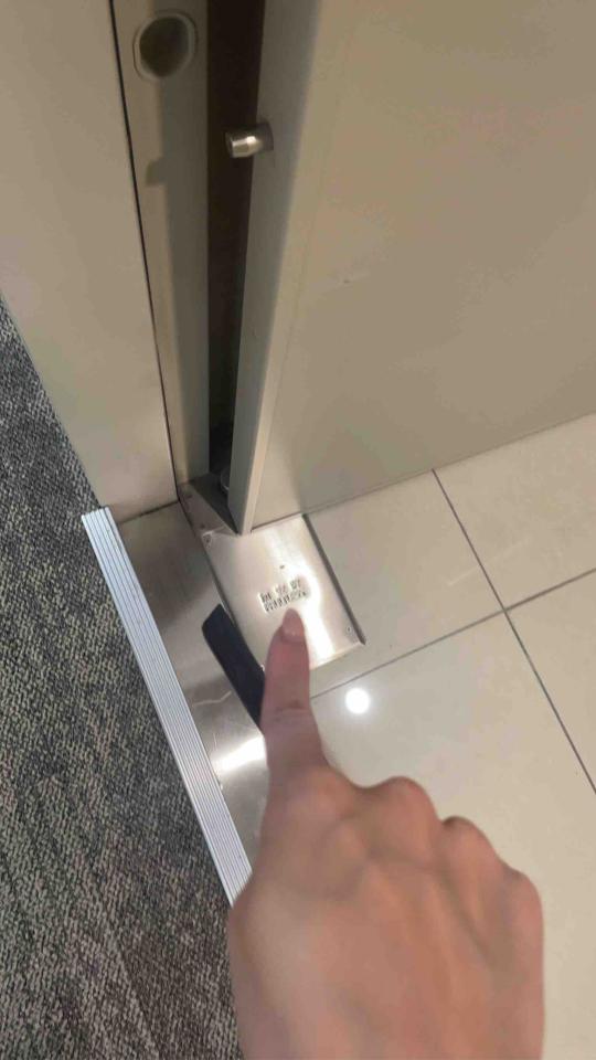 門片維修案件圖片