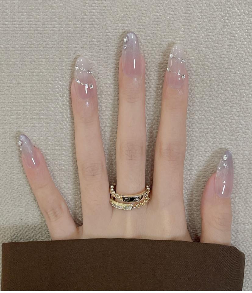美甲服務案件圖片 美甲服務案件圖片