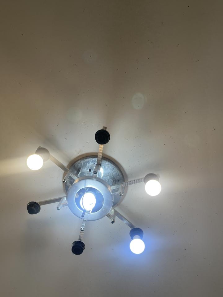 燈具維修案件圖片